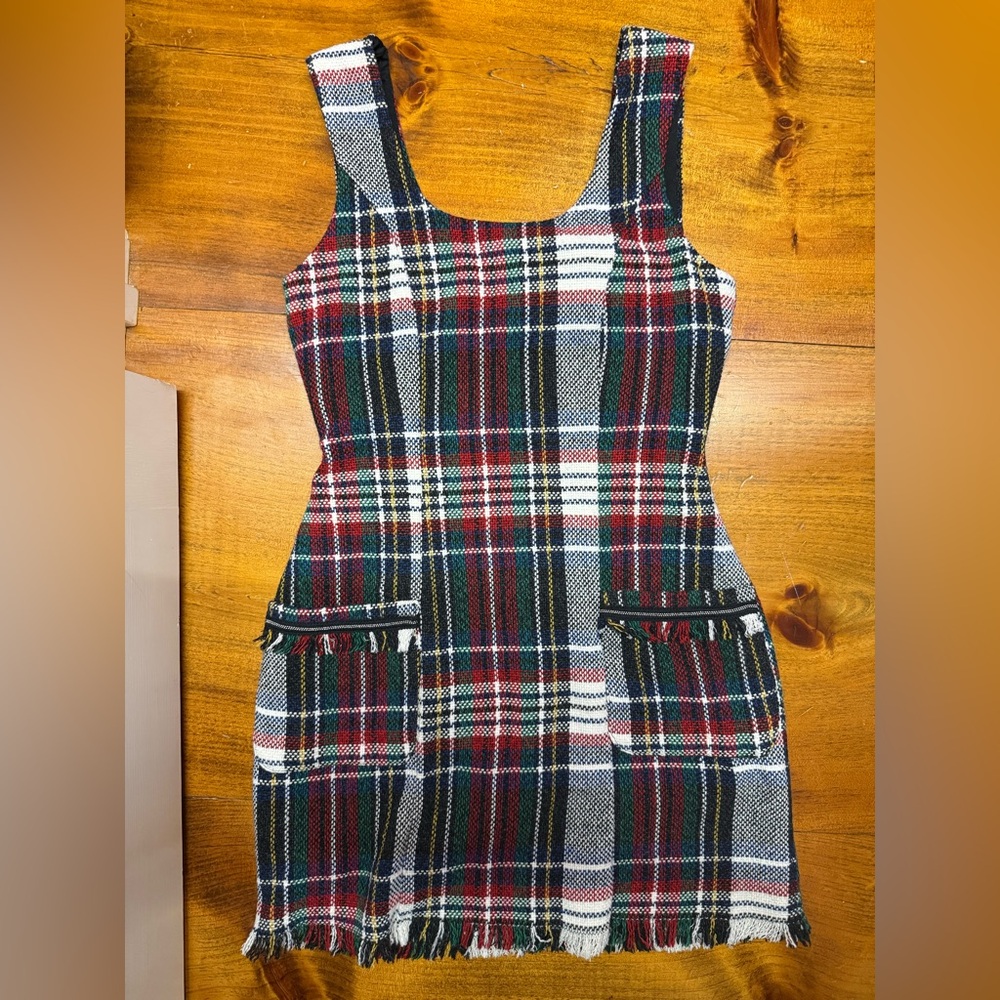 Zara Trafaluc Holiday Lined Mini Dress✨Perfect like new condition!! Worn once!